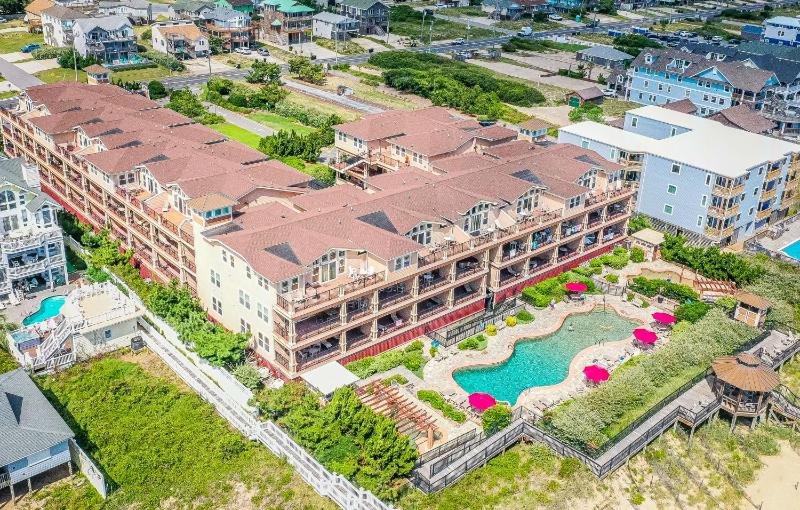 Good Trouble - Croatan Surf Club Ocean View Indoor and Outdoor Pool Hot Tub Pets Ok YR Flex - image 2