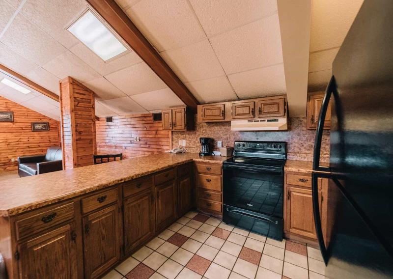 Riverside Motor Lodge - Pigeon Forge - image 16