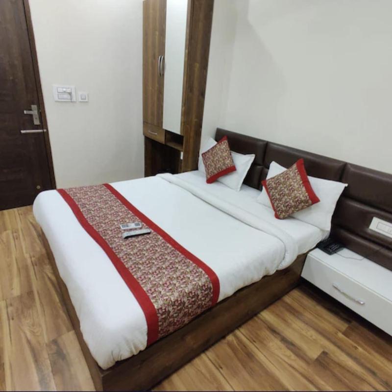 Perfectstayzof SSR - image 1