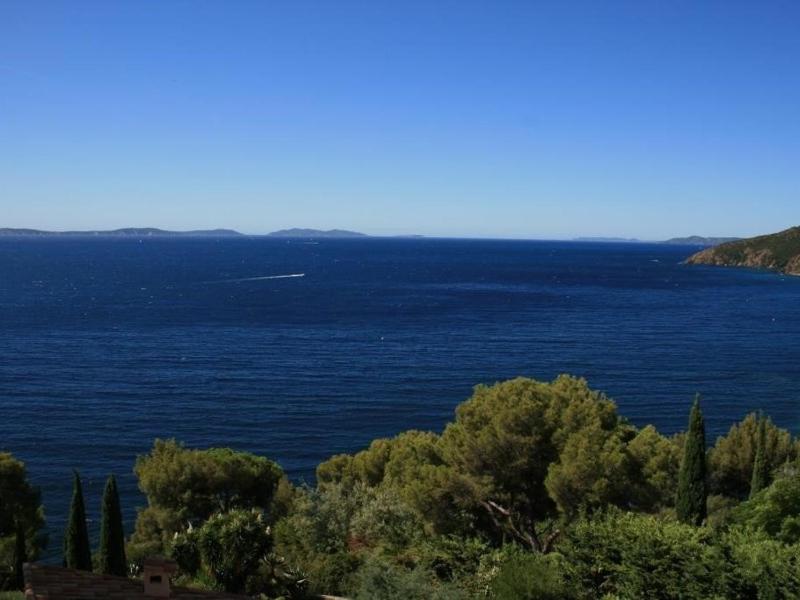 Appartement T3 75m² 2 terrasses avec accès direct aux calanques WIFI parking privatif - FR-1-100-147 - image 12