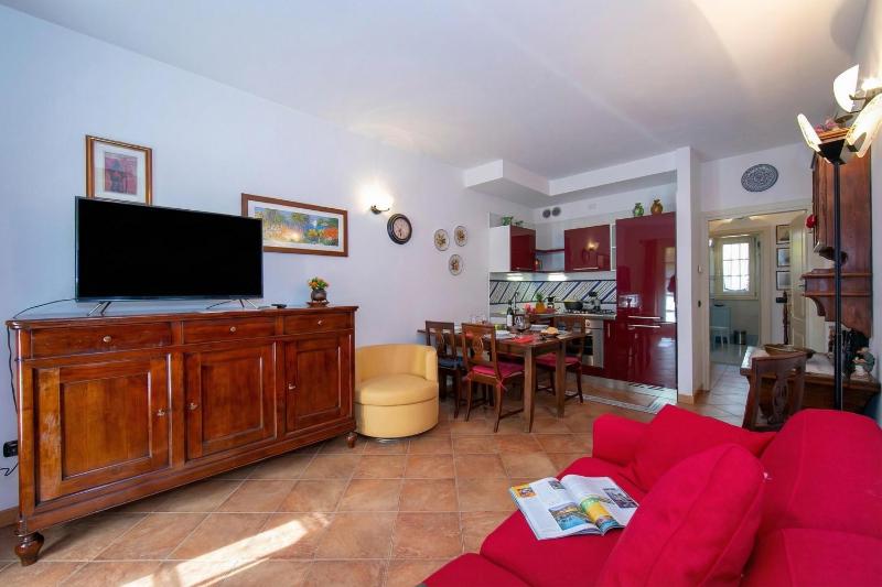 Casa Emma with Pool Garden and Garage - Happy Rentals - image 22