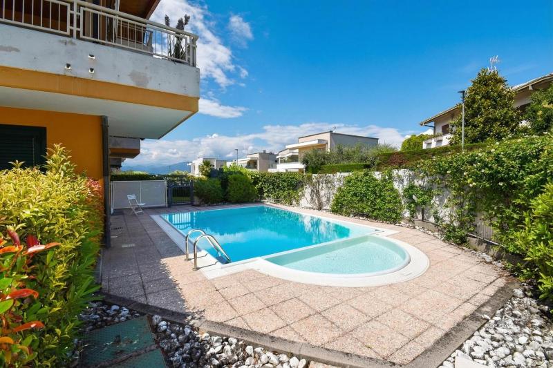 Casa Emma with Pool Garden and Garage - Happy Rentals - image 19
