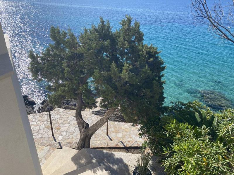 Appartement Climatisé avec Terrasse & Plage Privée - FR-1-816-5 - image 20