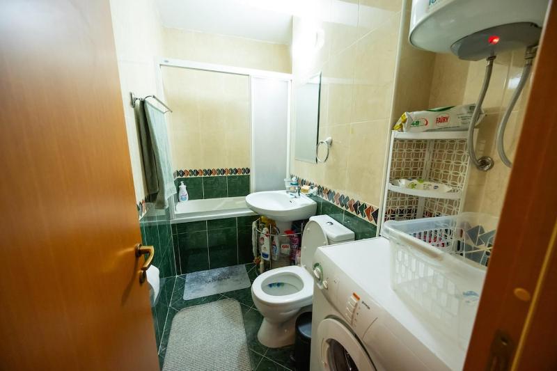 Golden Light Seaside Apartment - image 12