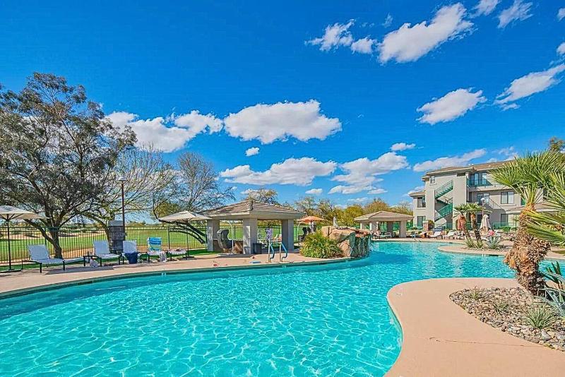 Remodeled Suite Poolside Sonoran Desert Escape - image 26