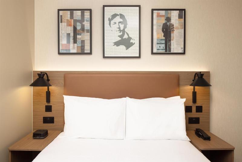 Home2 Suites By Hilton Dublin City Centre - image 11