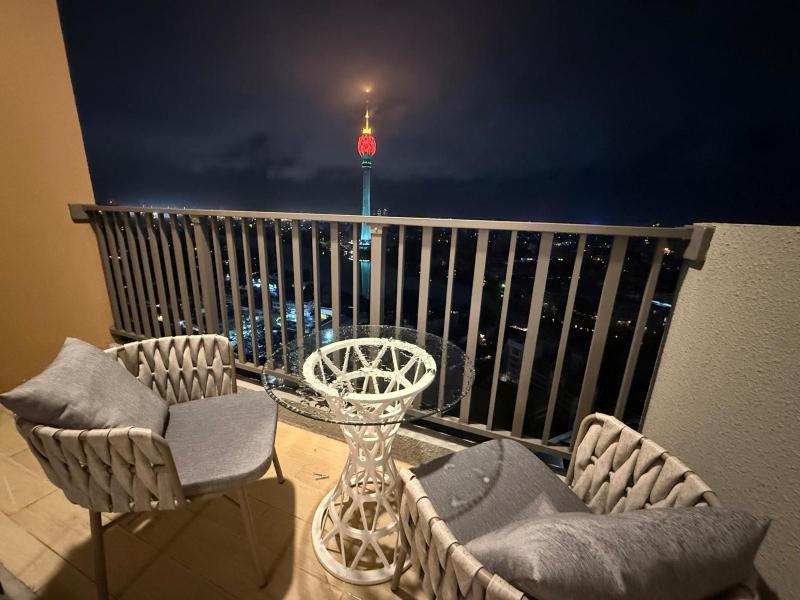 Tri-Zen Skyline Sanctuary - Lotus Tower & Ocean View - image 5