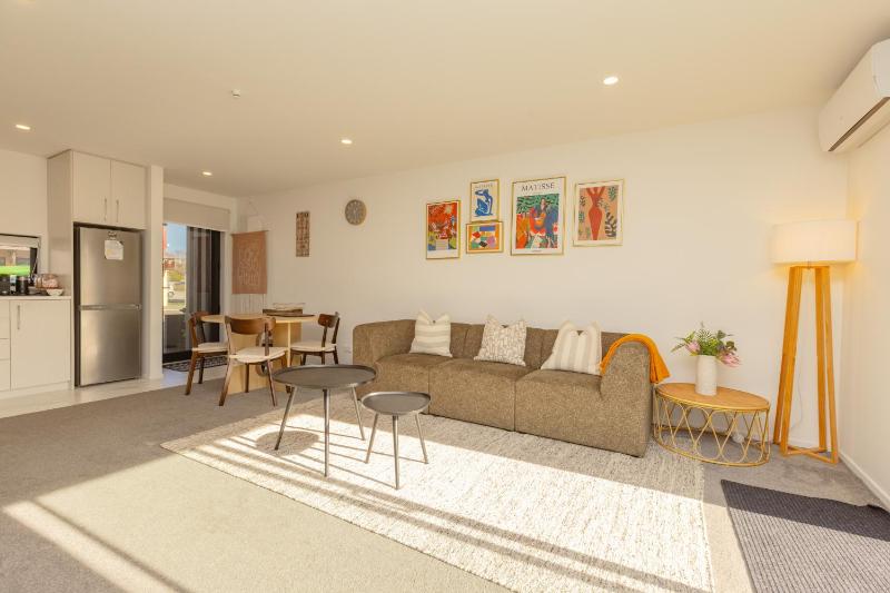 Modern 2 bedroom by Hagley Park - image 42