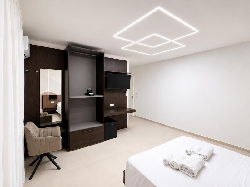 Emma's Rooms - image 16