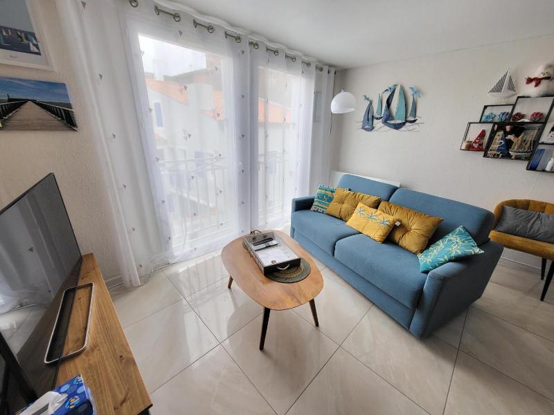 Appartement Moderne au Centre-Ville 150m Plage WiFi Confort Idéal pour Familles - FR-1-92-876 - image 15