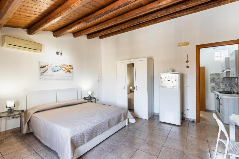 Iblea Apartments - image 15