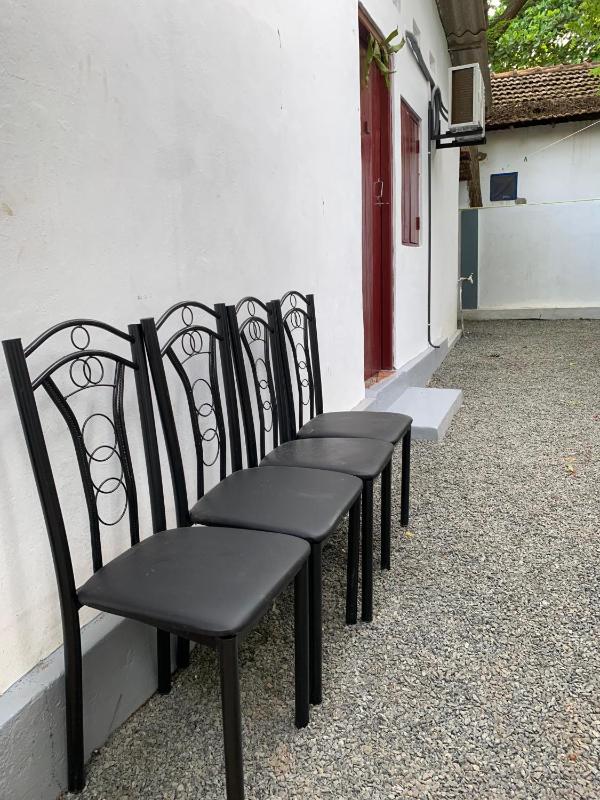 Lathu - zen Stay Hotal - image 2