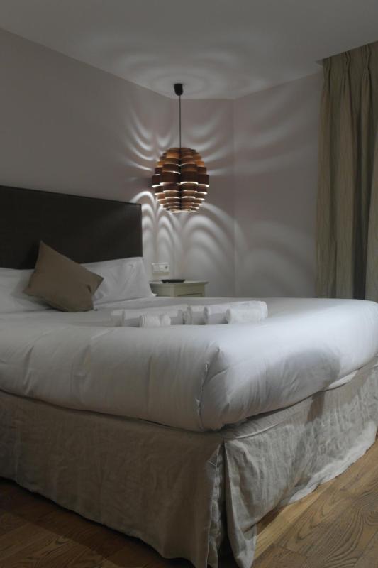 Double or Twin Room image 1