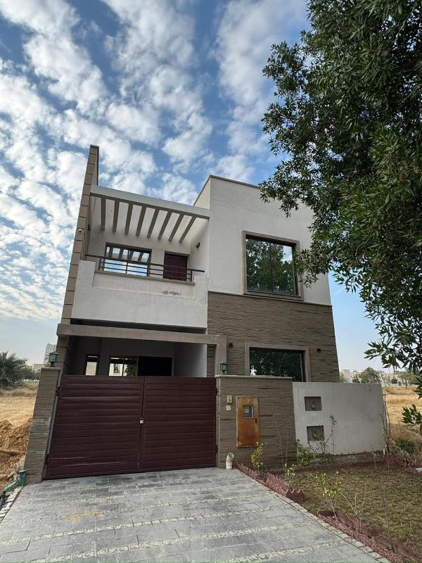 Luxury 3 Bedroom Private Villa - image 6