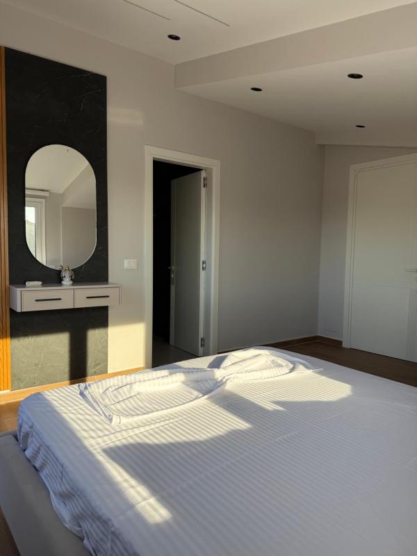 HYSA Apartments - image 8