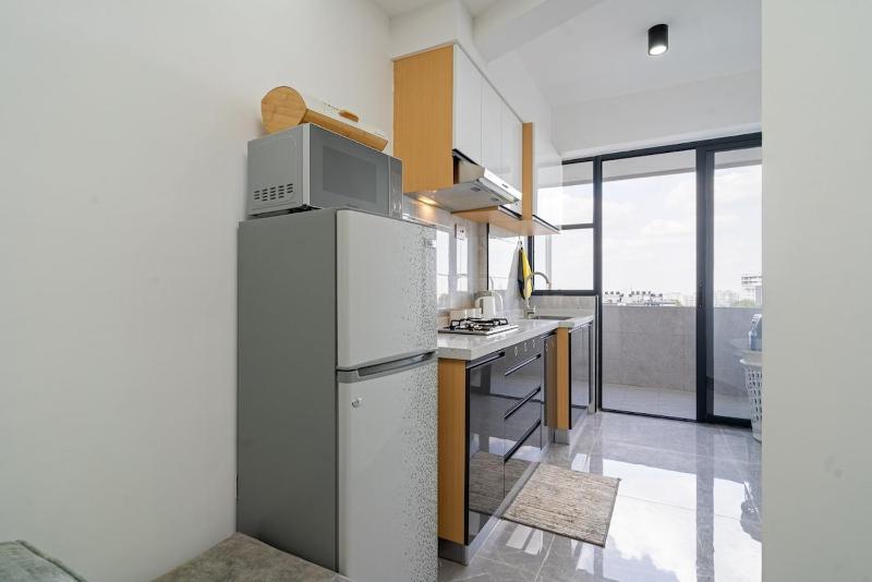1 bedroom on high floors - image 7
