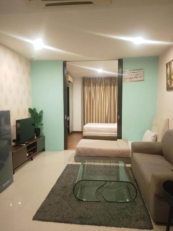 The Hotel Apartment Taragon kl - image 1