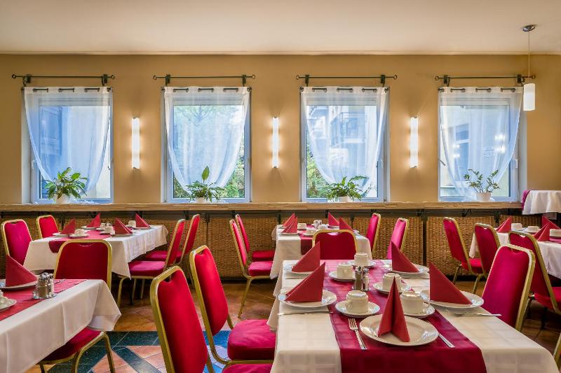 Thomas Hotel Budapest - image 5