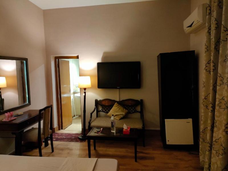 The Exclusive House - image 4