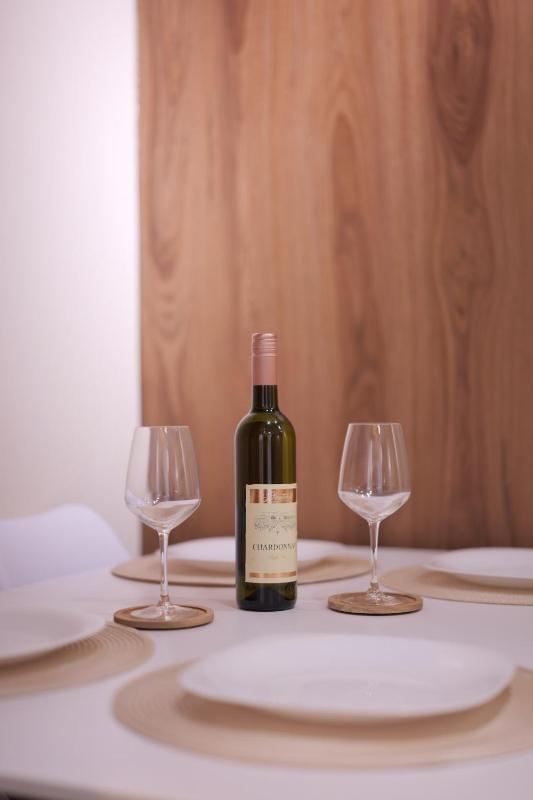 Dionis Garden Suite - image 16