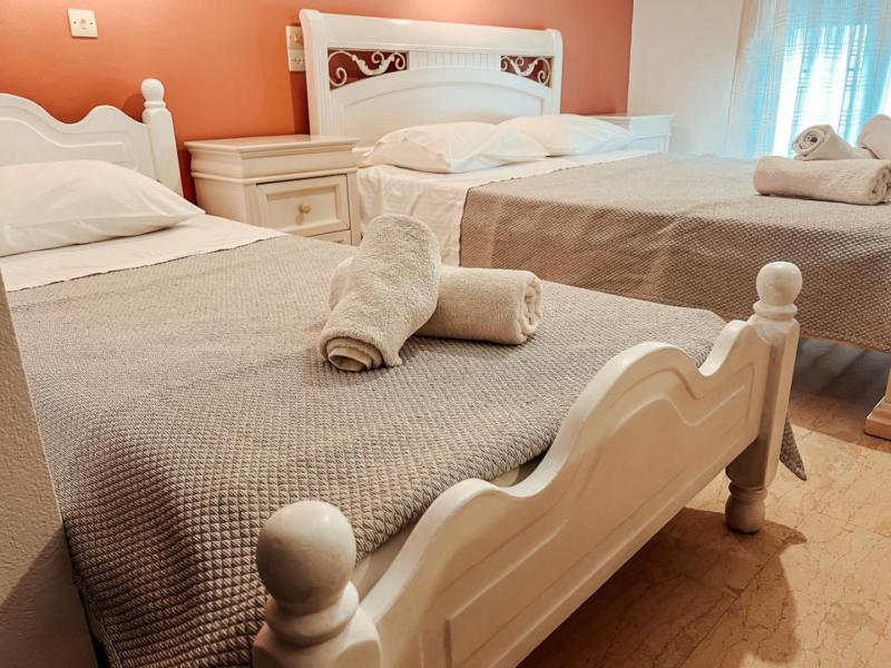 Sideris Lambros Rooms - image 37