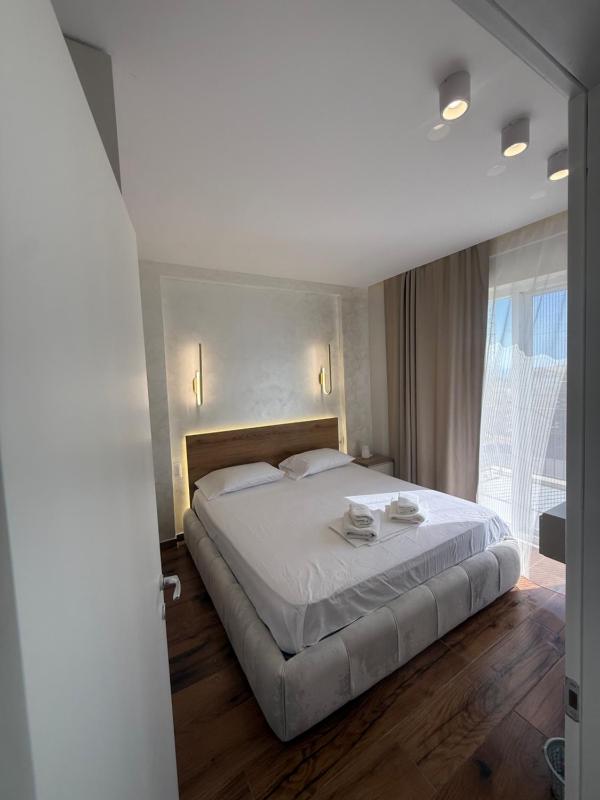 Ori Drymades home - image 6
