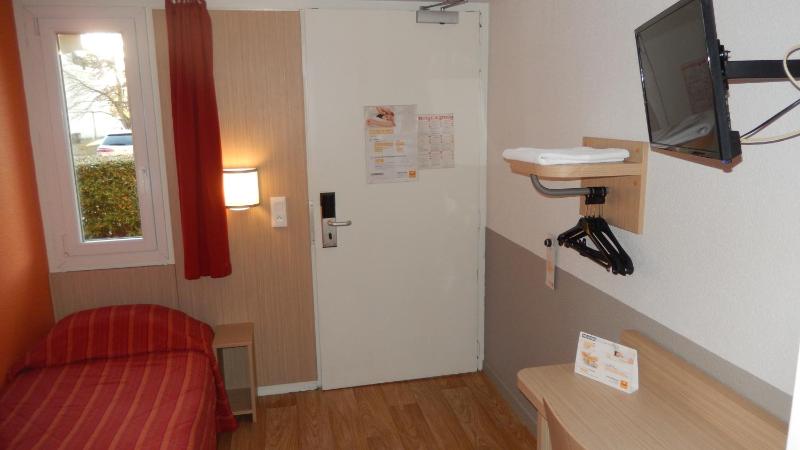 Single Room image 1