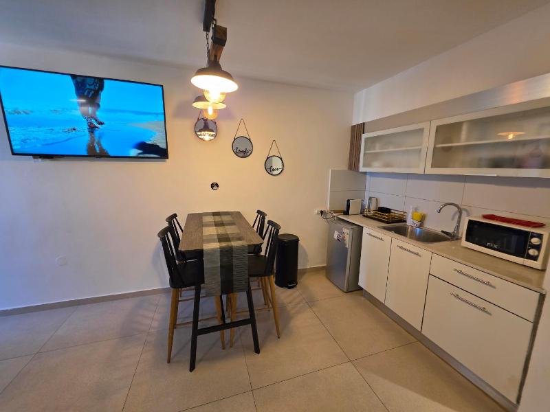 Lev Eilat Suites - image 25