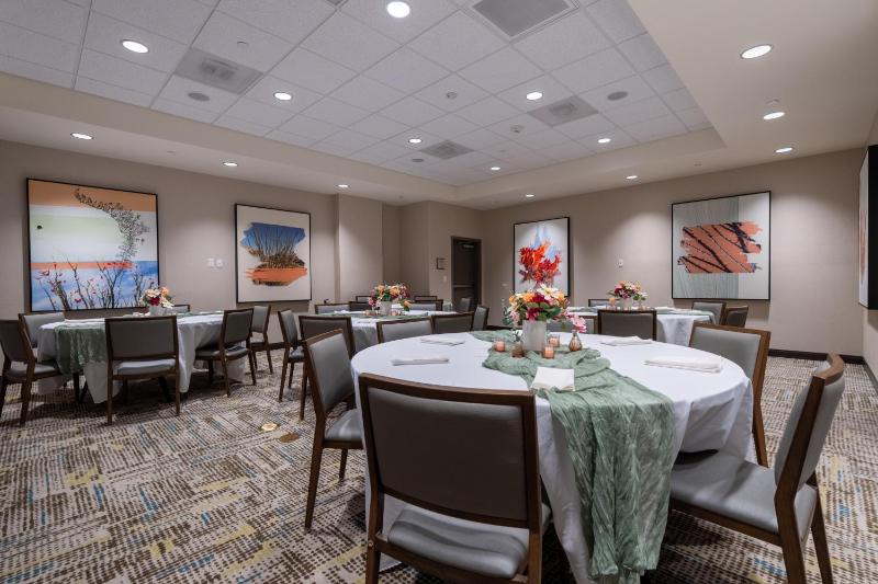 Hampton Inn by Hilton Tucson Downtown - image 38