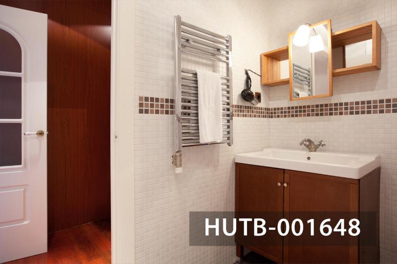 One-Bedroom Apartment, Ricart 30 image 2