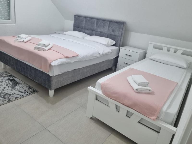BOK HOLIDAY APARTMENT Kolasin - image 13