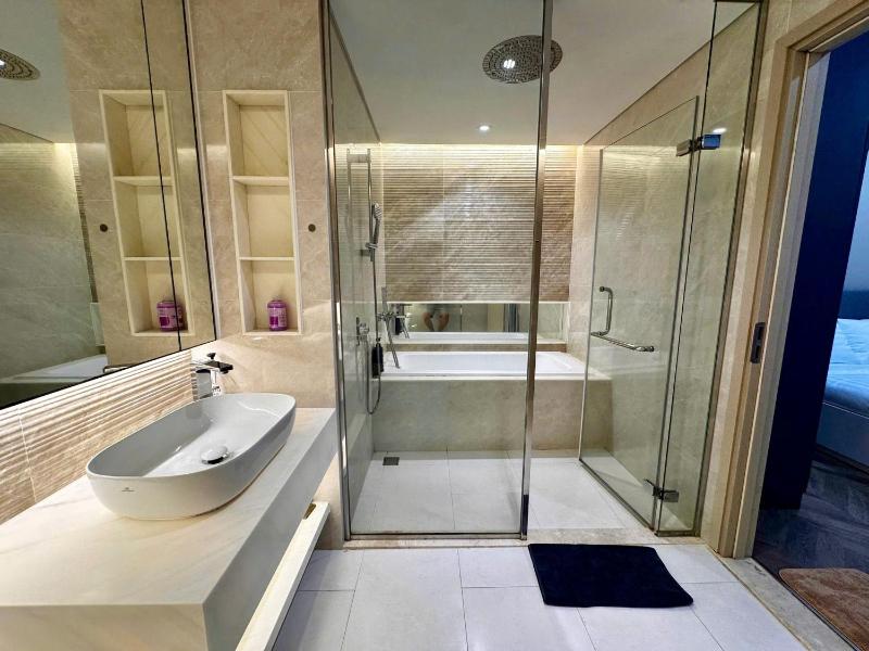 Luxury The Ascentia Block B - image 5