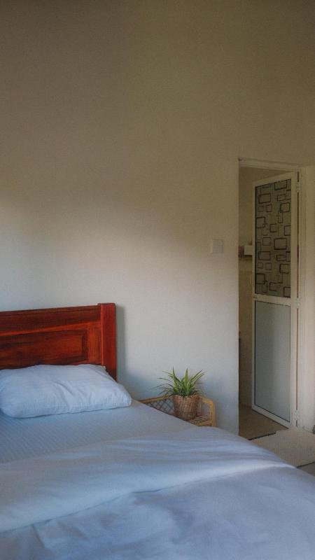 5 Room Pool Villa in Ahangama - image 6