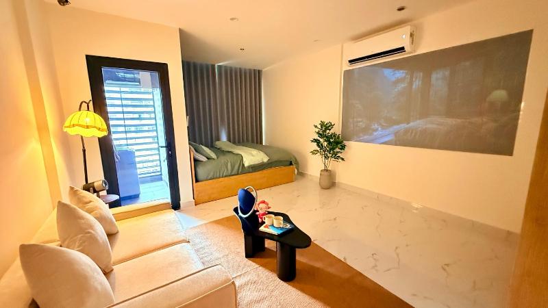 ARI HOME Sora - Luxury Studio at Vinhome Grand Park - image 10