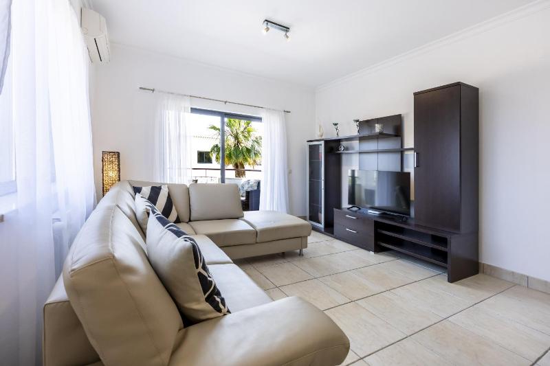 Atlantic Bloom Apartment by Seewest - image 8