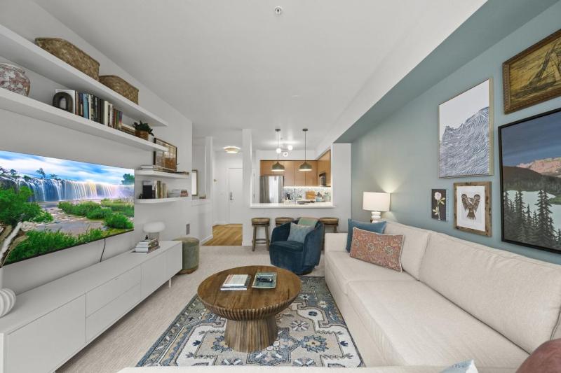 2BR 2BA Pacific Pine Retreat Capitol Hill - image 11