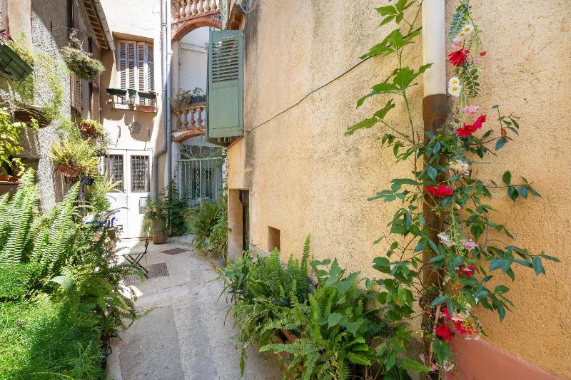 Le Rooftop Antibois - Au cœur du Vieil Antibes - image 2