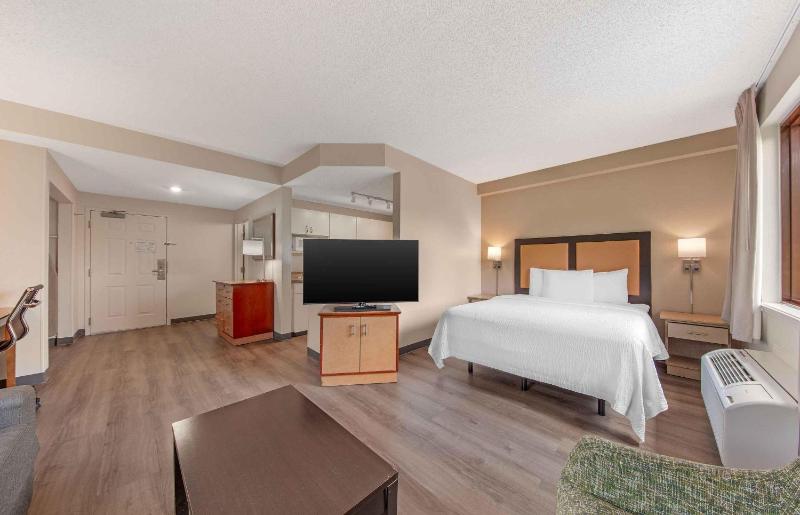 Extended Stay America Suites - Fort Lauderdale - Cypress Creek - NW 6th Way - image 11