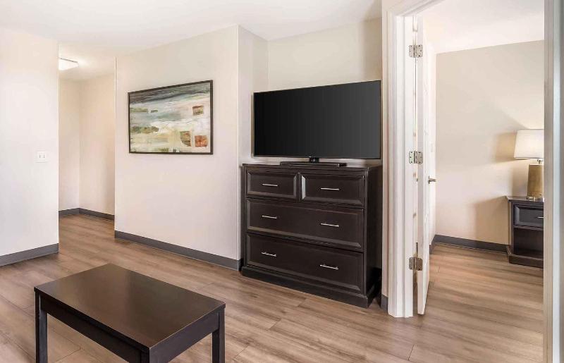 Extended Stay America Suites - Fort Lauderdale - Cypress Creek - NW 6th Way - image 13