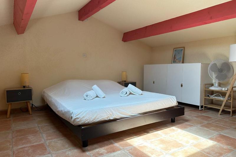 Le Petit Marius Duplex climatisé avec parking au Grau-du-Roi - image 12