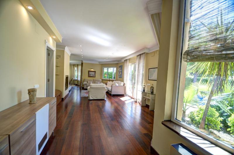 Villa Terramar by Hello Homes Sitges - image 10
