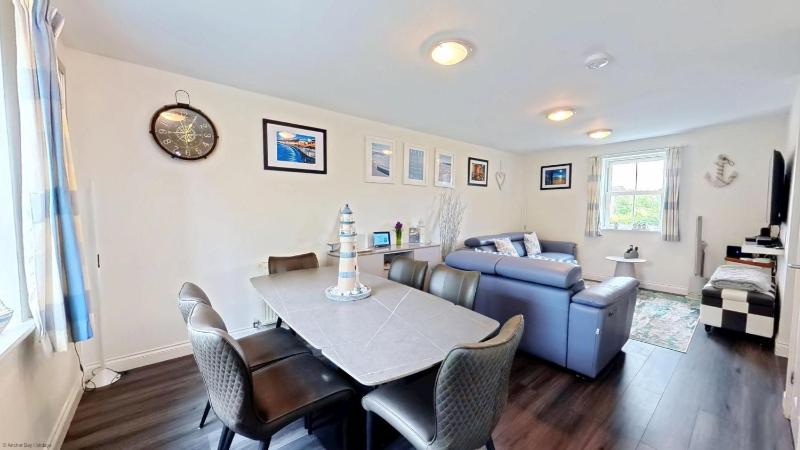 Paws and Relax - Part of the The Bay Filey Holiday Village with pool gym and direct beach access pub restaurant tennis and meadows walks - image 46
