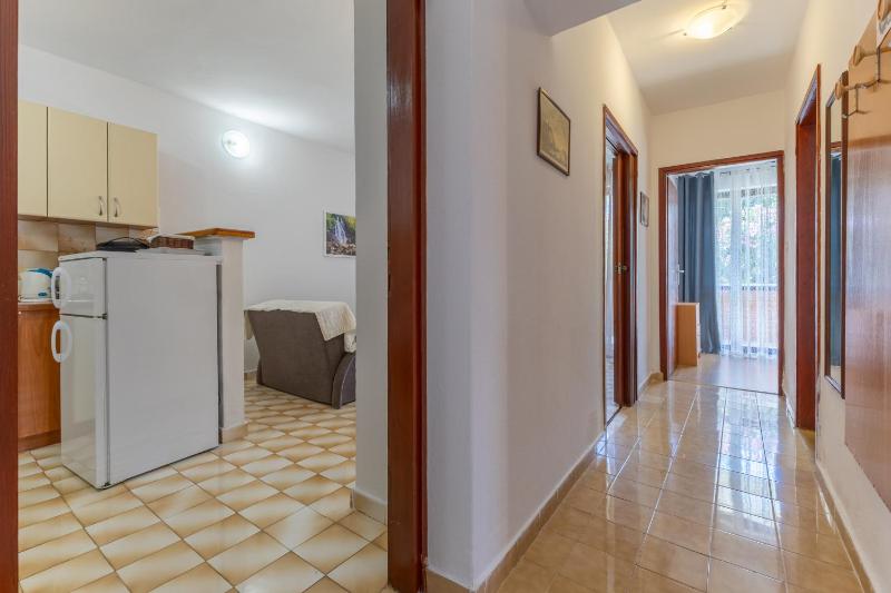 Apartment Puh - image 12
