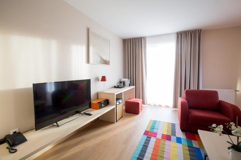 Suite with Spa Access image 2