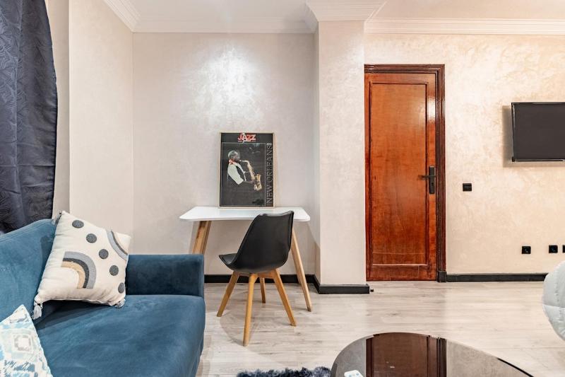 Appartement spacieux centre ville - image 15