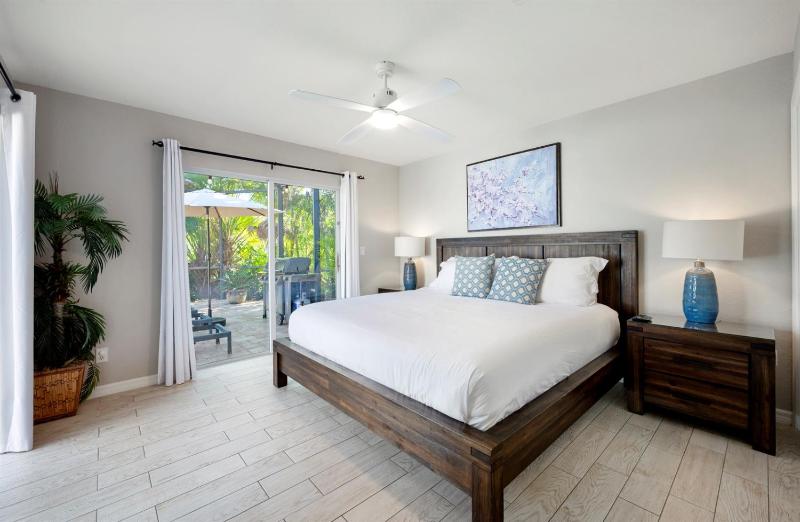 Tivoli Paradise Salt Pool&Spa VillaKING BEDS! - image 17