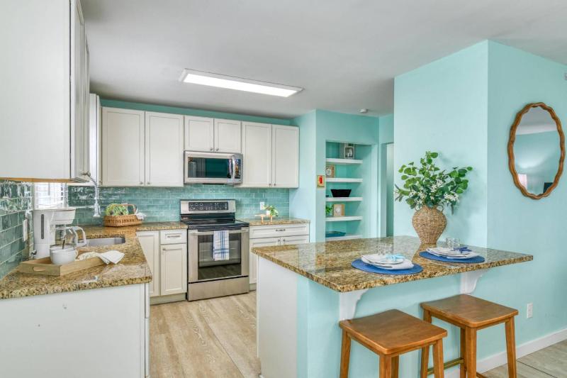 Seascape Family Beach Retreat - image 7
