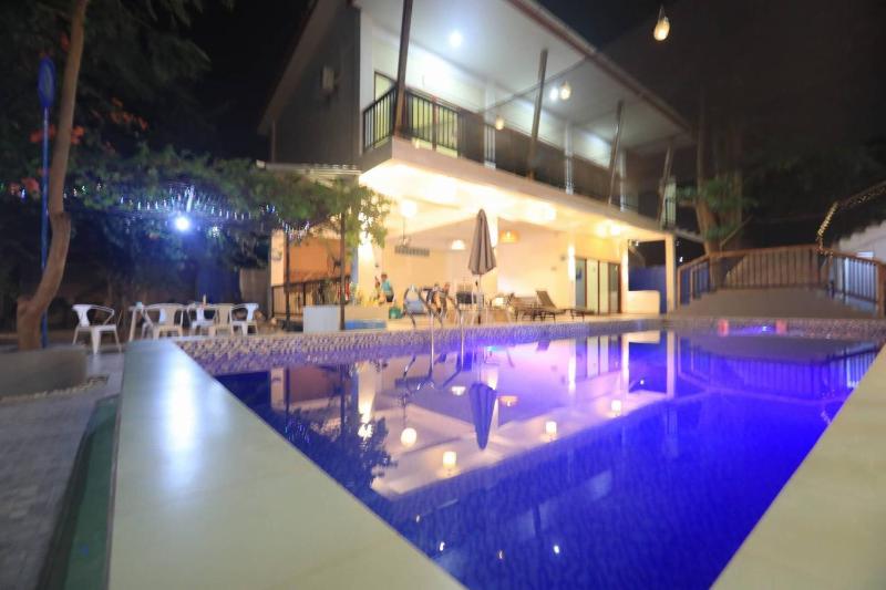 M Y hotel - image 11