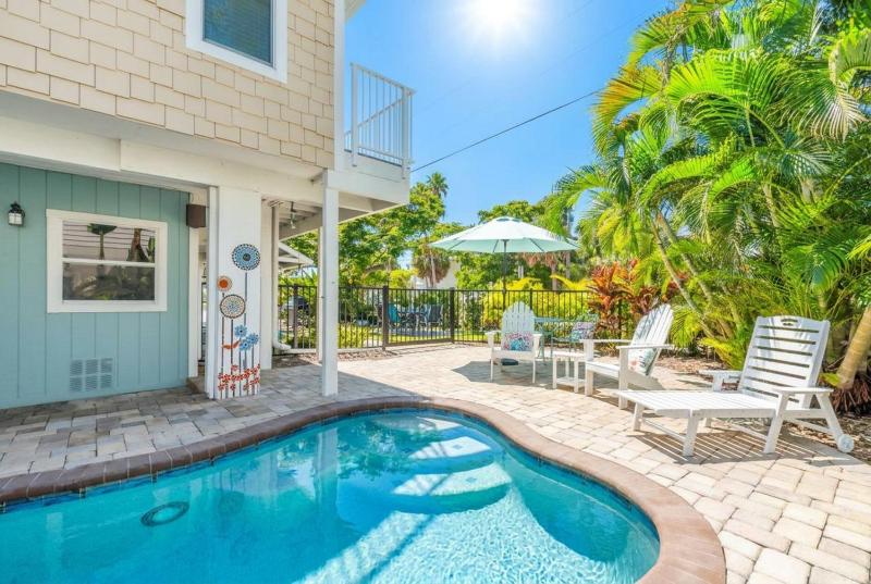 Nautical Nest home - image 31