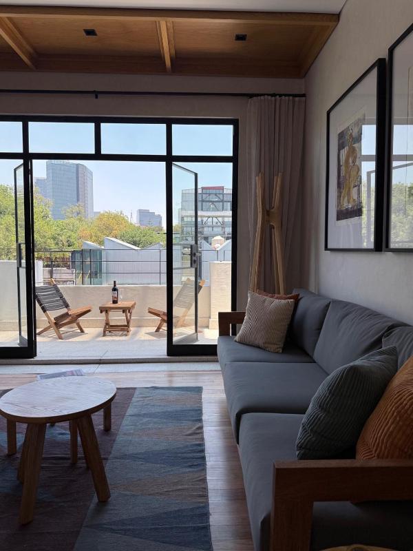Design Apartment in Beautifully Restored Building in Roma Norte - image 22